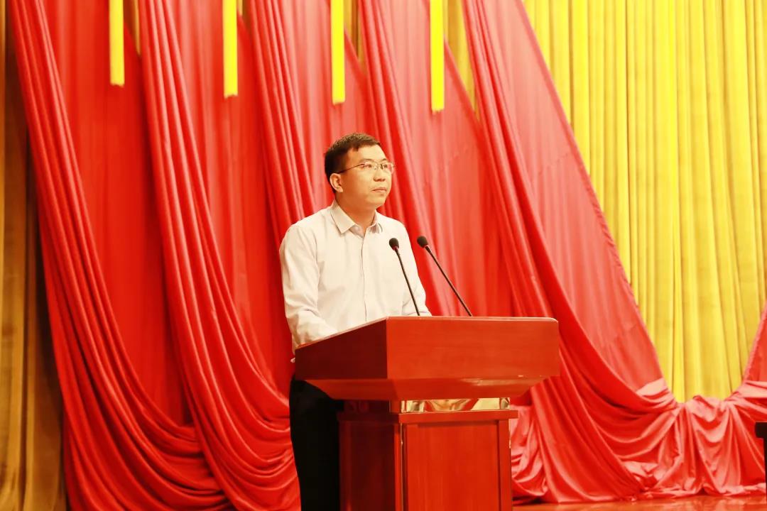 廣東醫(yī)谷應(yīng)邀出席南沙區(qū)推進(jìn)大灣區(qū)綜合性國家科學(xué)中心建設(shè)動(dòng)員大會并作大會發(fā)言