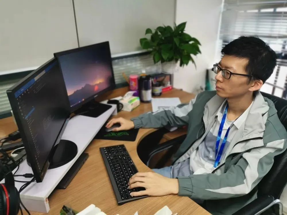 喜訊 | 博士博士后聯(lián)合創(chuàng)新創(chuàng)業(yè)基地張仕堅(jiān)博士后獲得中國(guó)博士后科學(xué)基金第71批面上資助