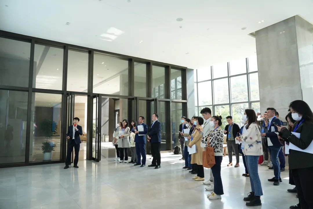 廣州南沙科技成果轉(zhuǎn)化聯(lián)盟一行蒞臨廣東醫(yī)谷開展研學(xué)行活動